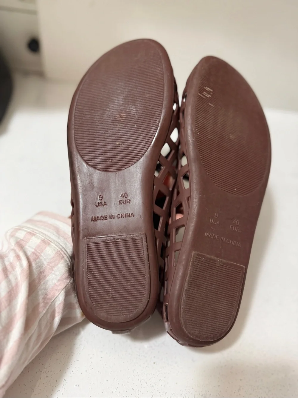 jeffreycampbell Women's Brown Lattice Slip-On Flats_8
